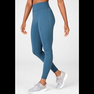 Fabletics High Waisted Anywhere Leggings